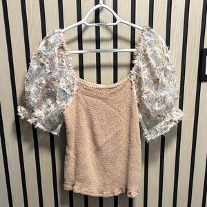 JODIFL Textured Tan Top with Floral Puff Sleeves